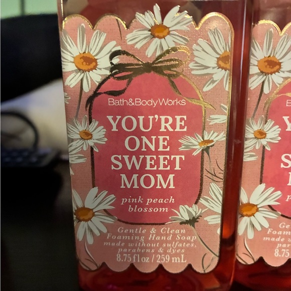 Bath & Body Works Pink Peach Blossom Foaming Hand Soap X 4 - Picture 4 of 5